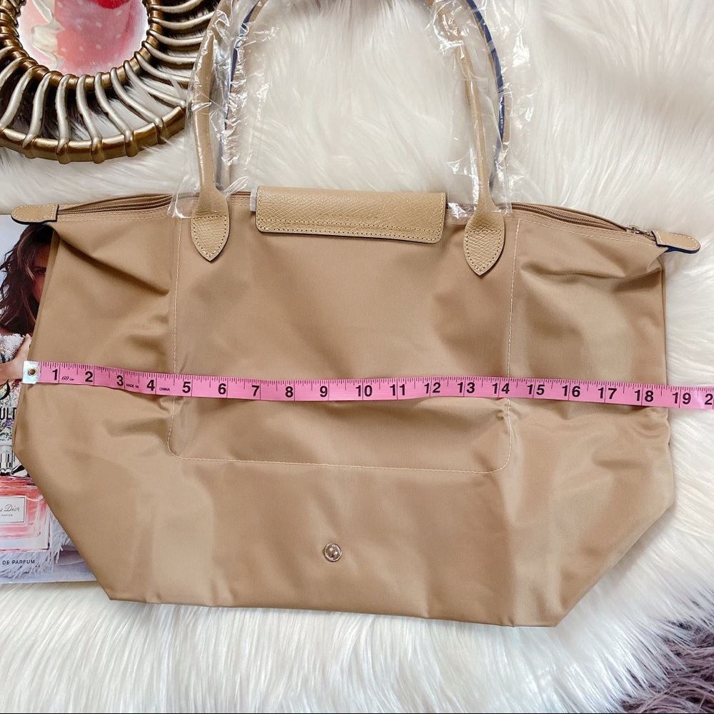 Longchamp Le Pliage Club Tote. Large - Picture 7 of 9